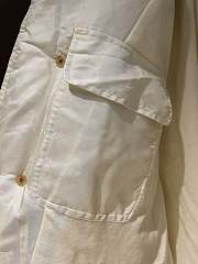 kitlife Louis Vuitton 1AFUII Cropped Monogram Puffer Jacket white - 2