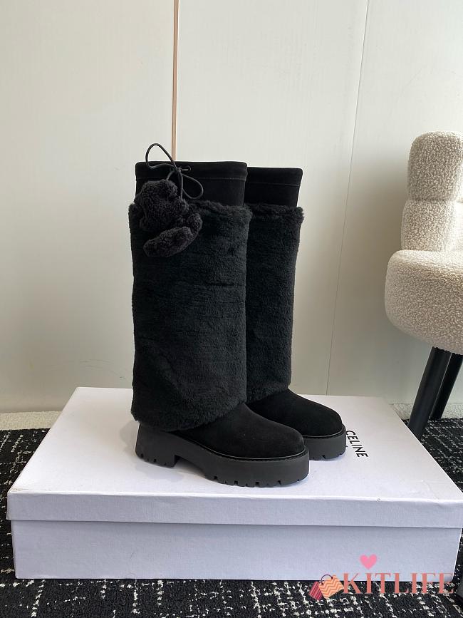 kitlife Women CELINE Bulky High Boot With Triomphe Tassels In Shearling And Suede Calfskin Leather black - 1