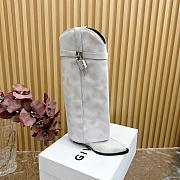 kitlife givenchy Shark Lock Cowboy boots in aged leather ivory - 4