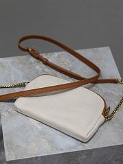 kitlife Saint Laurent Gaby patent leather shoulder bag cream - 19x3x3.5cm - 3