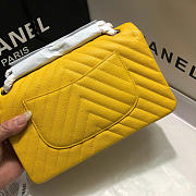 Chanel Caviar Leather 25cm Flap In Yellow With Gold Hardware - 3