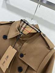 kitlife Burberry Trench Coat brown  - 2