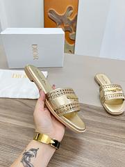 kitlife D-Lane Slide Gold Calfskin with Openwork Microcannage Motif - 4