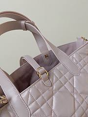 kitlife Small Dior Toujours Bag Pale Pink Macrocannage Calfskin - 23 x 14 x 12 cm - 5