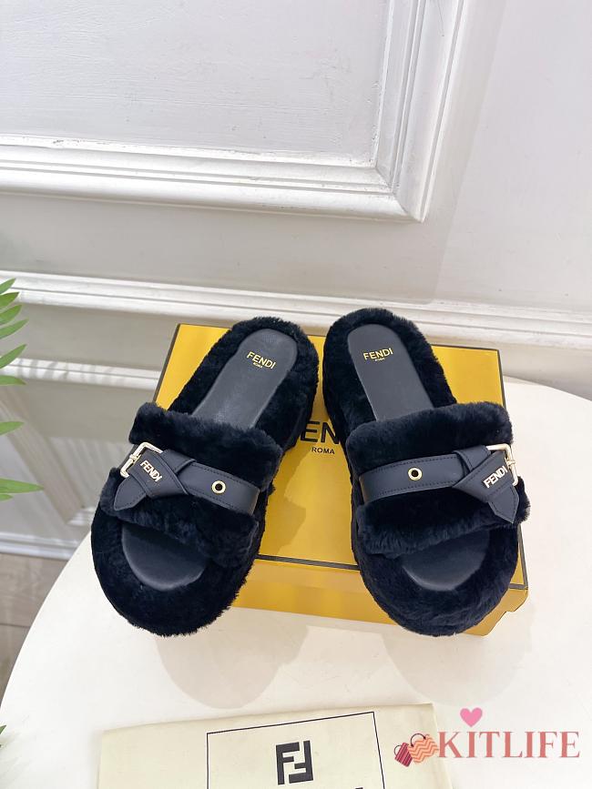 kitlife Fendi Slippers black - 1