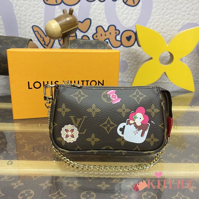 kitlife Louis Vuitton Mini Pochette Accessoires bag - M12205 - 15.5x4x10.5cm - 1