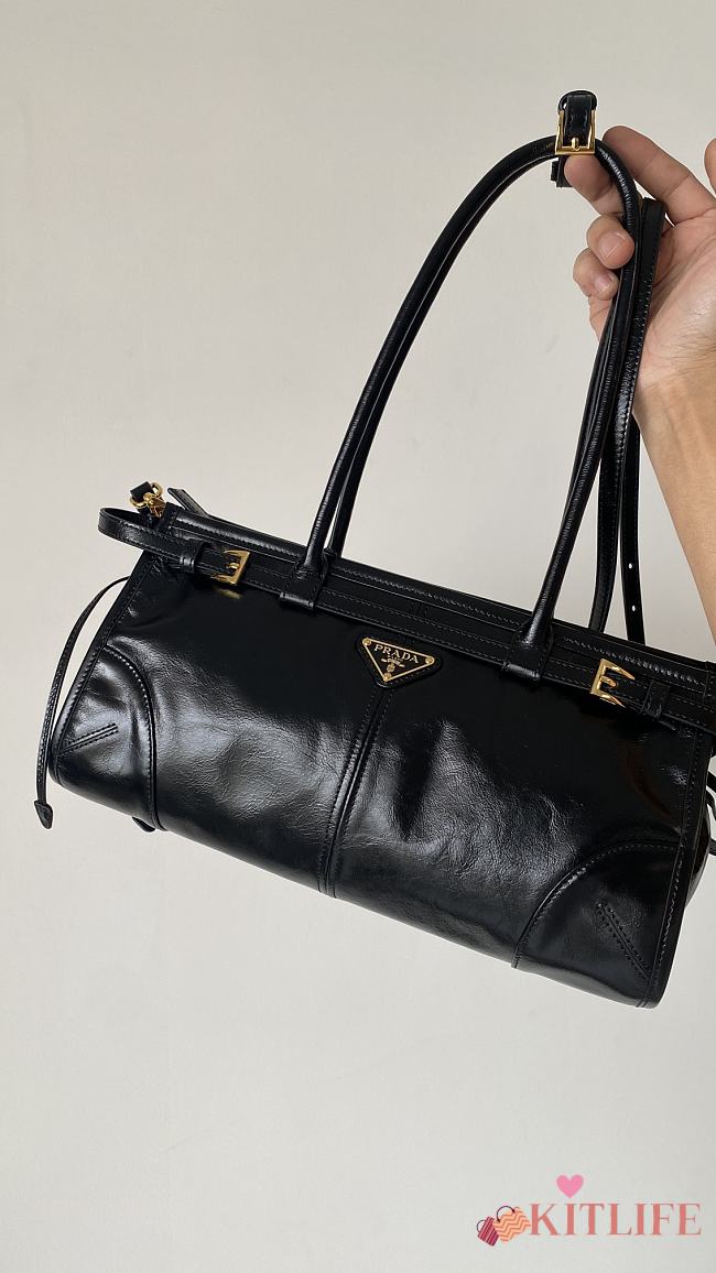 Kitlife Prada Women's Black Leather Top-handle Bag - 32x15x12cm - 1