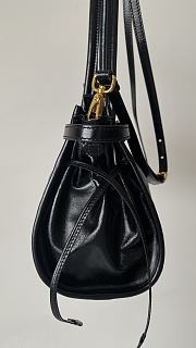 Kitlife Prada Women's Black Leather Top-handle Bag - 32x15x12cm - 3