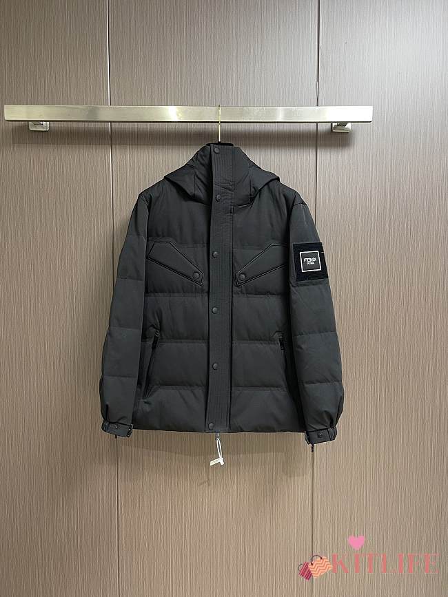 kitlife Fendi coat black 02 - 1