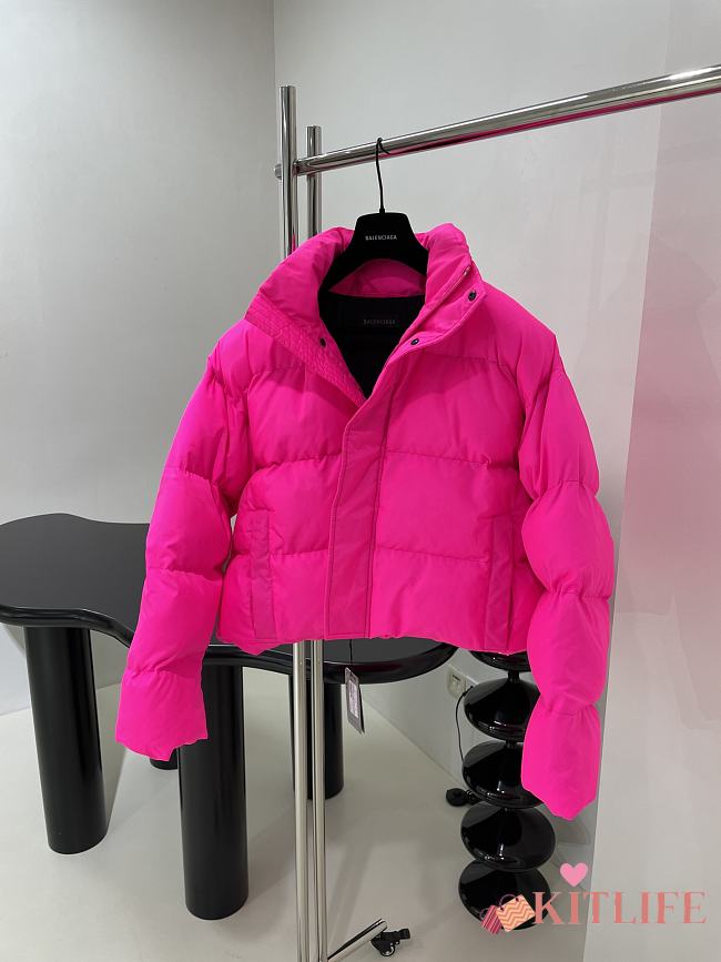 Kitlife Balenciaga coat pink - 1