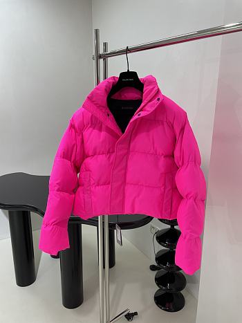 Kitlife Balenciaga coat pink