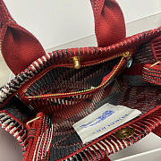 Kitlife Burberry Mini Check Knitted Tote red  bag - 25x11x22cm - 5