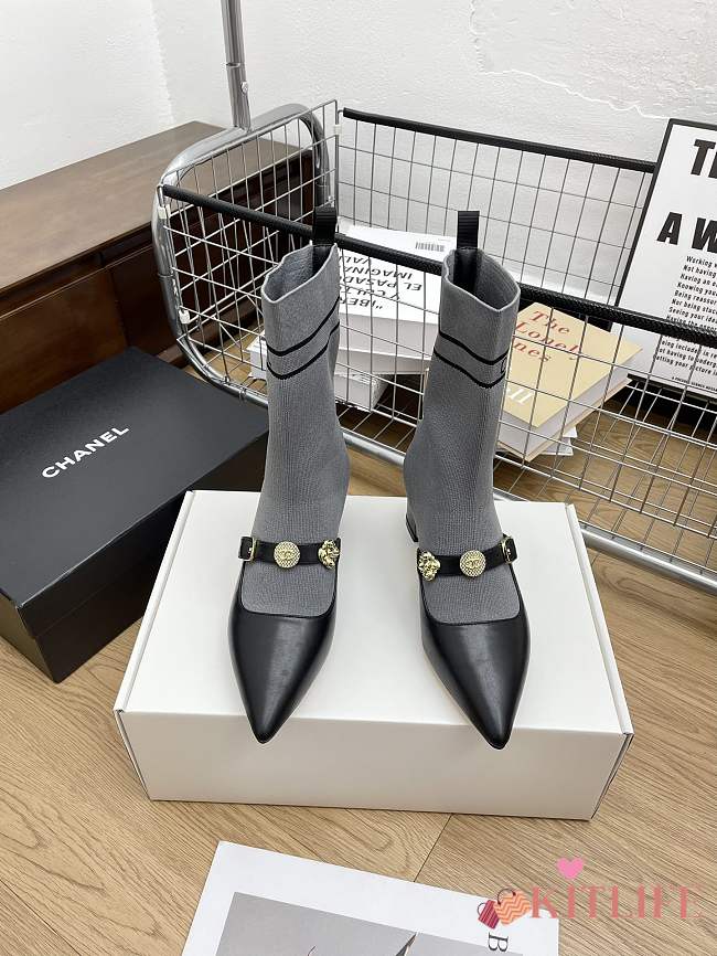 kitlife Chanel boots gray 01 - 1