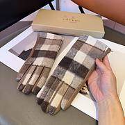 Kitlife Burberry Gloves 18 - 2