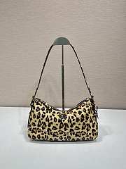 kitlife Prada Hobo bag - 31x18x10cm - 1