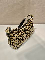 kitlife Prada Hobo bag - 31x18x10cm - 3