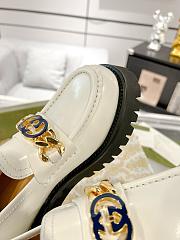 kitlife Gucci Interlocking G lug sole loafers White - 4