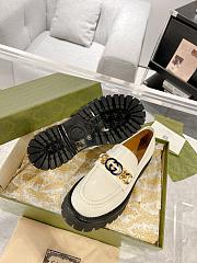 kitlife Gucci Interlocking G lug sole loafers White - 6