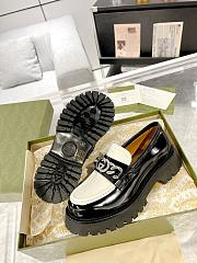 kitlife Gucci Interlocking G lug sole loafers White&black - 5