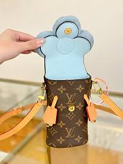 Kitlife Louis Vuitton Vivienne ‘Brown’ M12269 phone pouch - 17.5x4.5x10cm - 2
