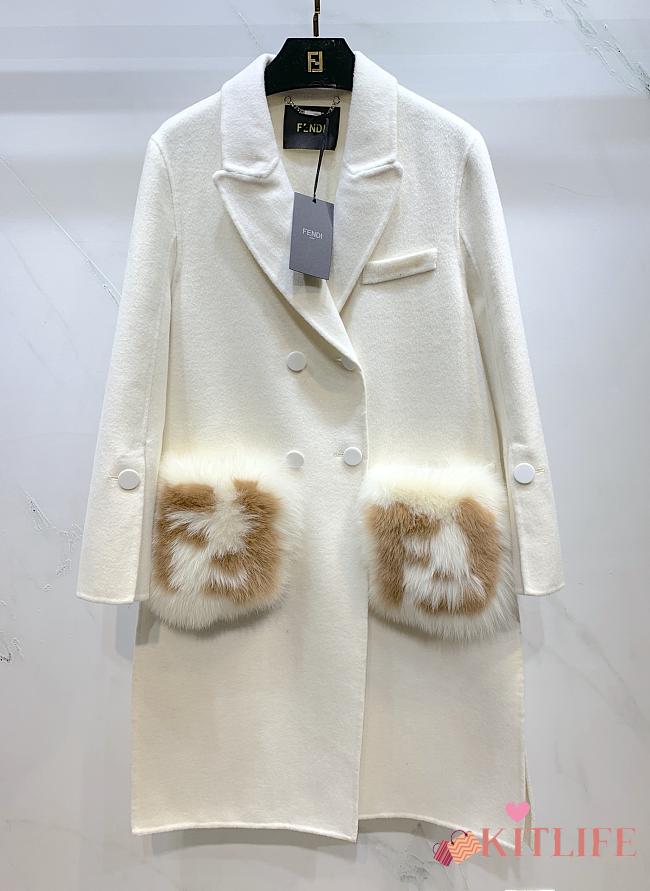 Kitlife Fendi coat white - 1