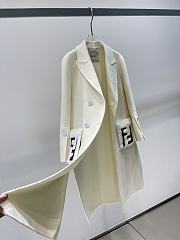 Kitlife Fendi coat white 01 - 6