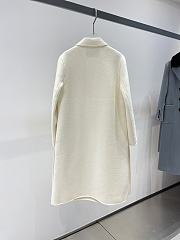 Kitlife Fendi coat white 01 - 4