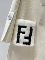 Kitlife Fendi coat white 01 - 2