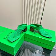 Bottega Veneta Leather Thong Sandals - 02 - 2