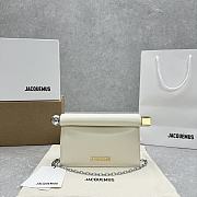 Kitlife Jacquemus La Petite Pochette Rond Carré cross body bag white - 19x13x6cm - 1