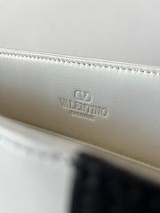 Kitlife Valentino Viva Superstar Zip-Up Tote Bag white - 45x35x3.5 cm - 5