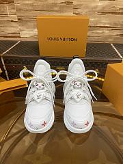 kitlife Louis Vuitton sneaker women white - 3