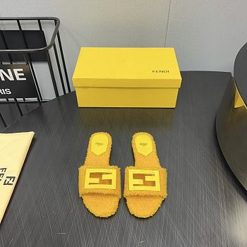 Kitlife Fendi slides Yellow - AA