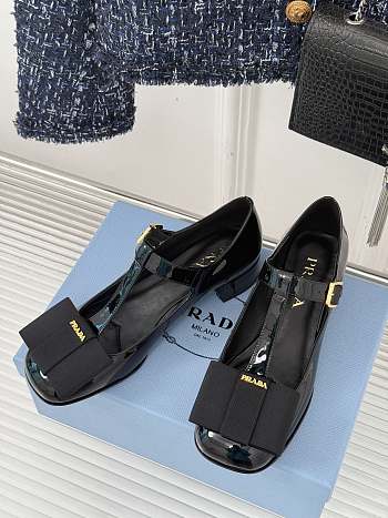 kitlife Prada Velvet pumps shoes black