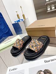 kitlife Burberry slides - 01 - 3