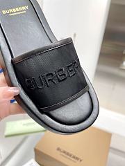 kitlife Burberry slides - 02 - 4