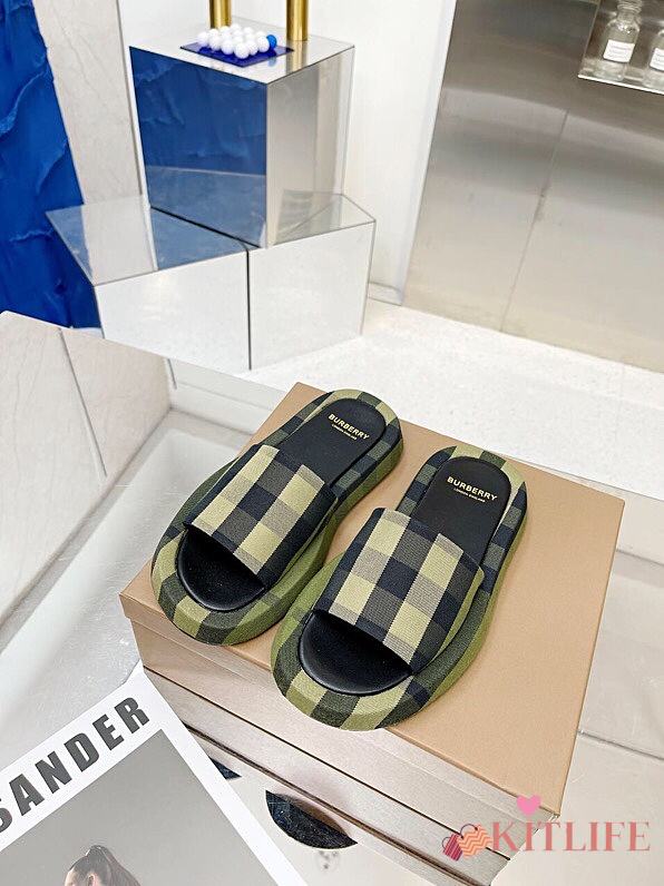 kitlife Burberry slides - 03 - 1