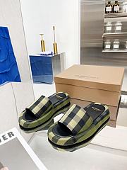 kitlife Burberry slides - 03 - 2