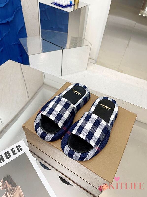 kitlife Burberry slides - 04 - 1