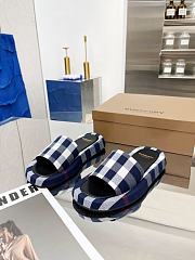 kitlife Burberry slides - 04 - 3