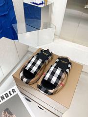 kitlife Burberry slides - 05 - 1