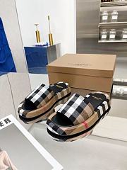 kitlife Burberry slides - 05 - 6