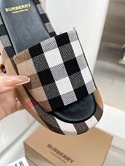 kitlife Burberry slides - 05 - 5