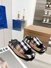 kitlife Burberry slides - 05 - 4