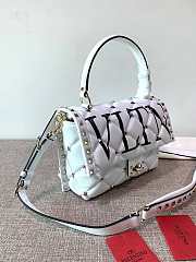 Kitlife Valentino Candystud VLTN Top Handle Bag White 23×11×17cm - 5