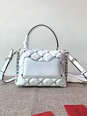 Kitlife Valentino Candystud VLTN Top Handle Bag White 23×11×17cm - 3