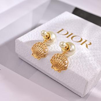 Kitlife Dior Shell Pearl Earrings