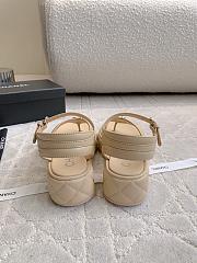 Kitlife Chanel Toe-clip Thick-soled Sandals Beige - 2