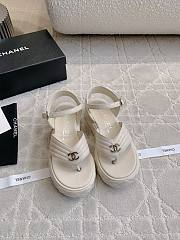 Kitlife Chanel Toe-clip Thick-soled Sandals White - 1