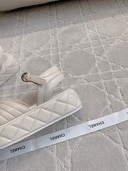 Kitlife Chanel Toe-clip Thick-soled Sandals White - 4